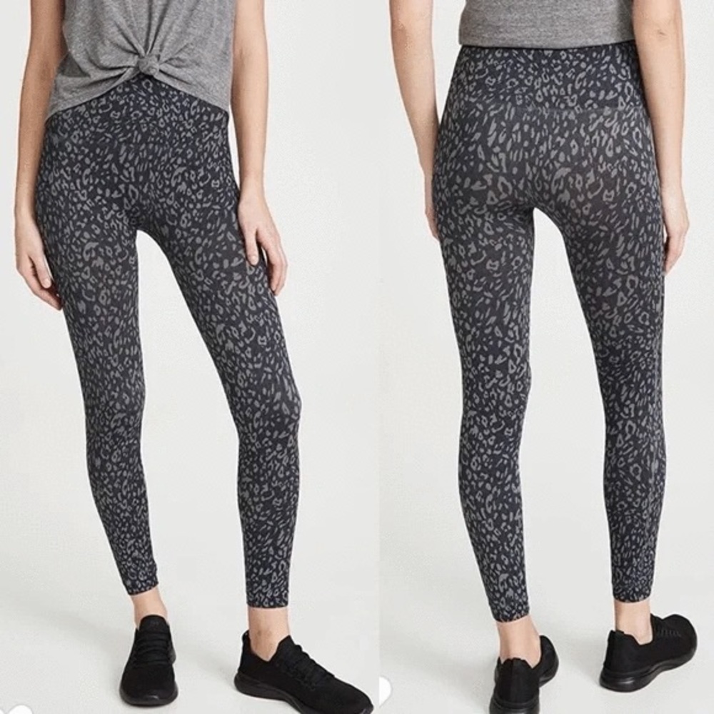 Spanx Look at Me Now Cheetah Seamless Leggings Gray Size 3X
